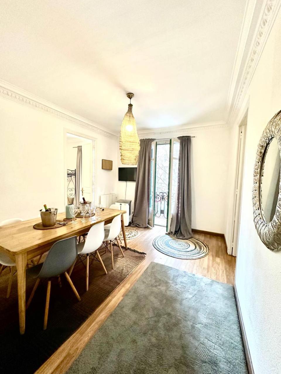 Big And Bright Apartment Bcn Barcelona Eksteriør bilde